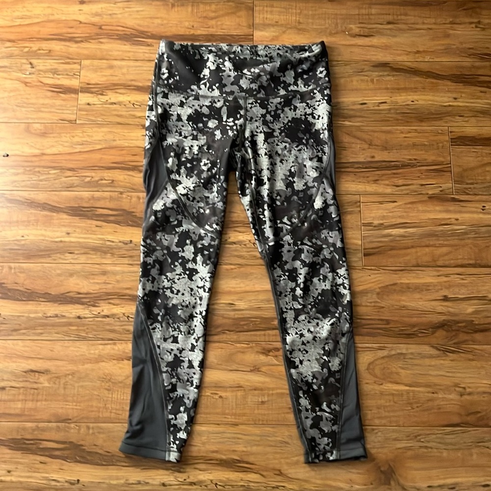 Under Amor Leggings